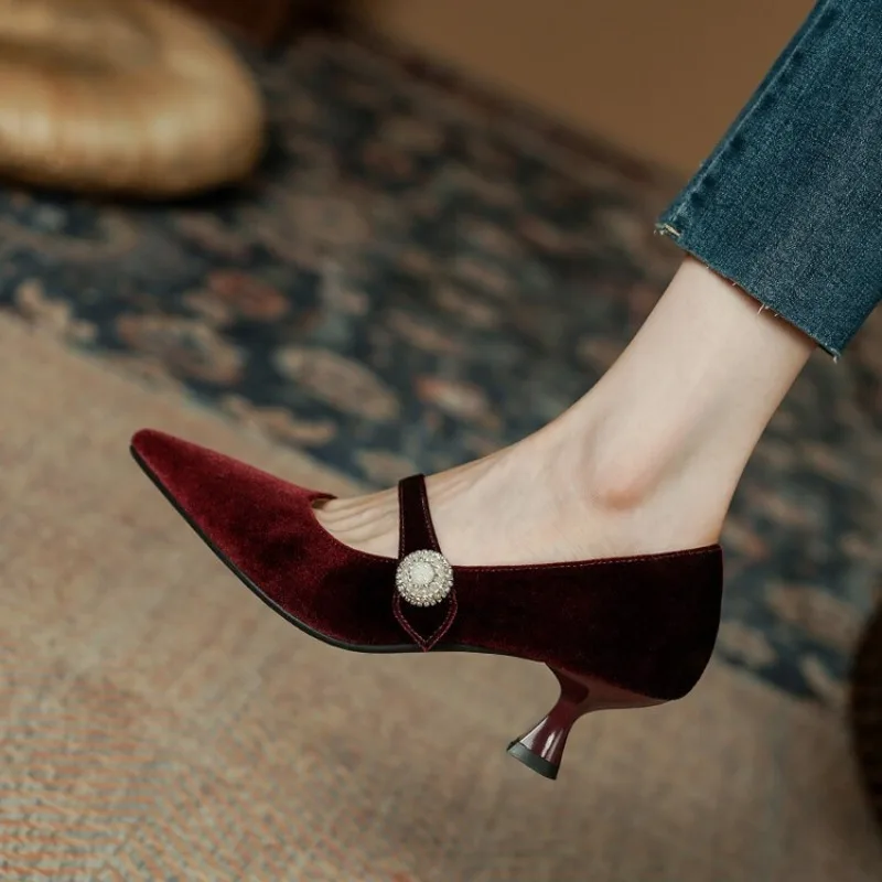 Women'S Shoes And Accessories - Scarpe Mary Jane a punta rosso