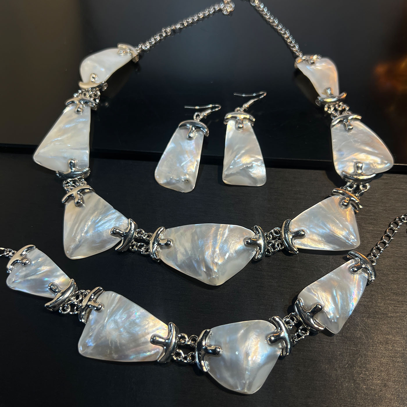 Set di gioielli Abalone bianco - Women Jewelry Accessories For Black Dress recensione e prezzo