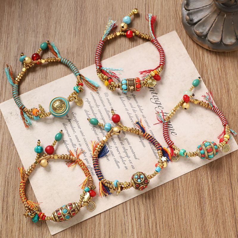 Bracciale intrecciato retrò ti - Women Accessories Nepal recensione e prezzo
