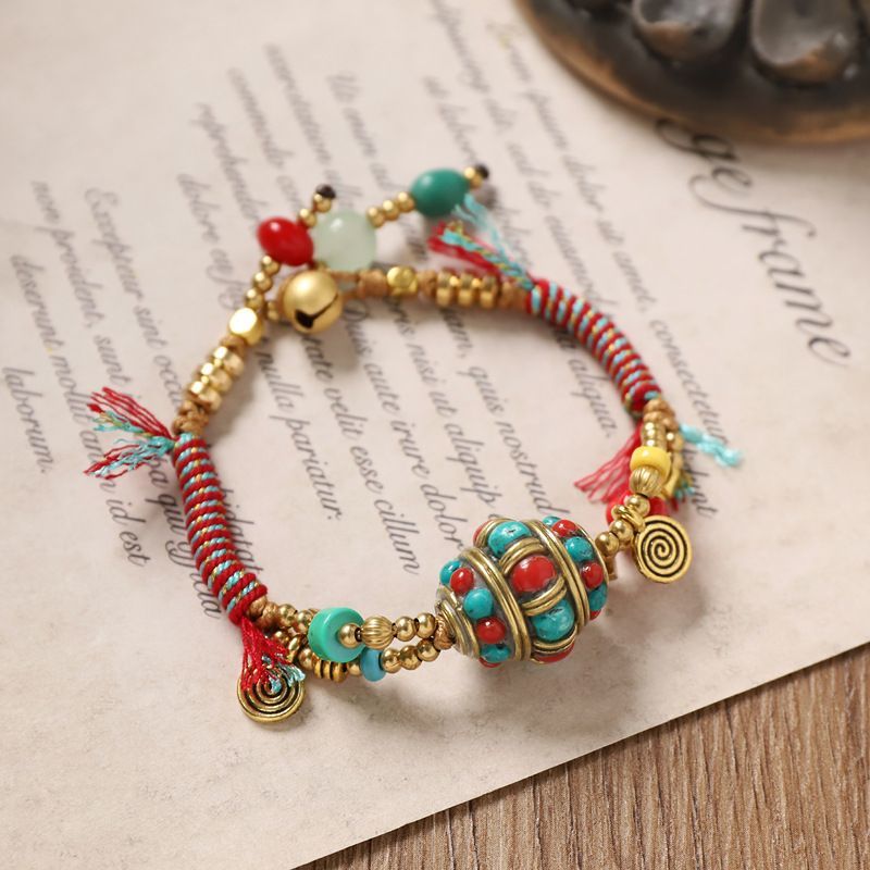 Bracciale intrecciato retrò ti - Women Accessories Nepal recensione e prezzo