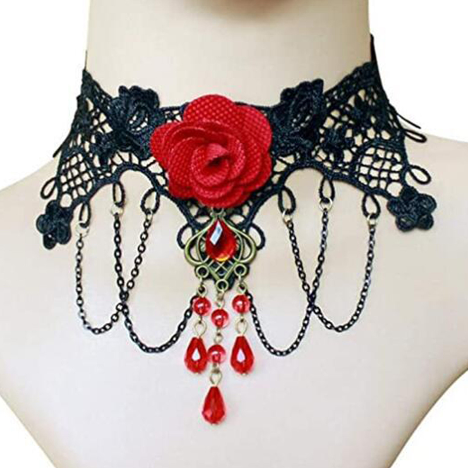 Collana Girocollo Gotica Nera  - Women Jewelry Accessories For Black Dress recensione e prezzo