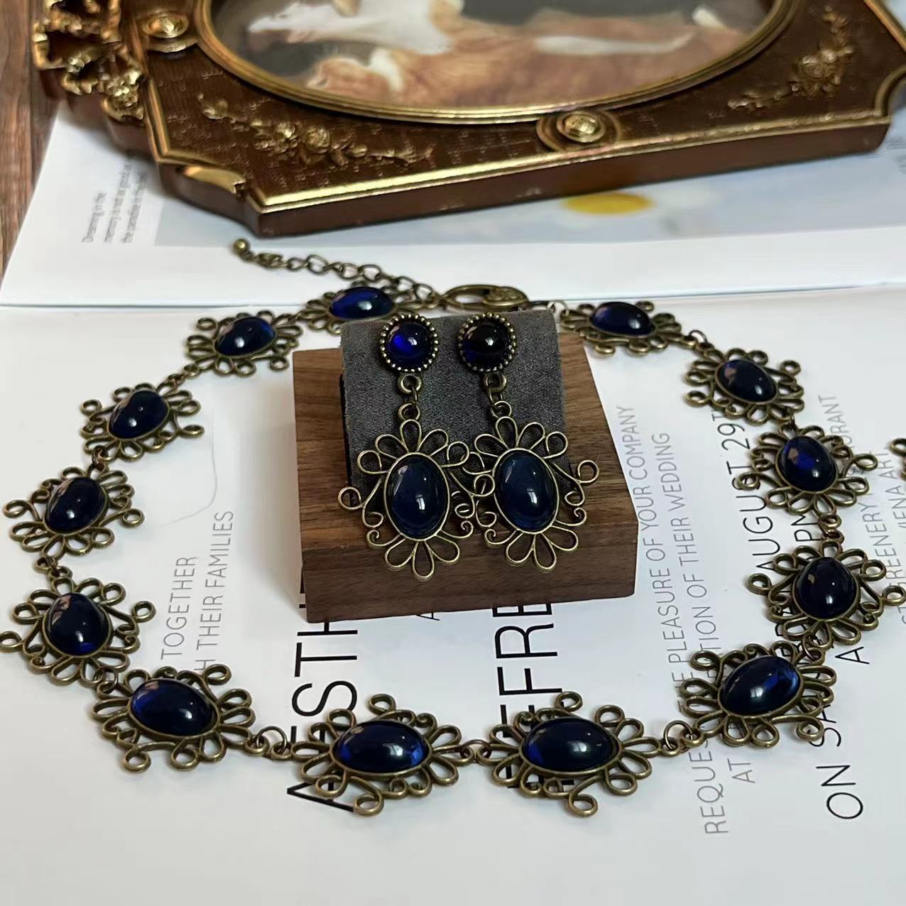 Storico Queen Anne Boleyn Coll - Women Accessories Earrings recensione e prezzo