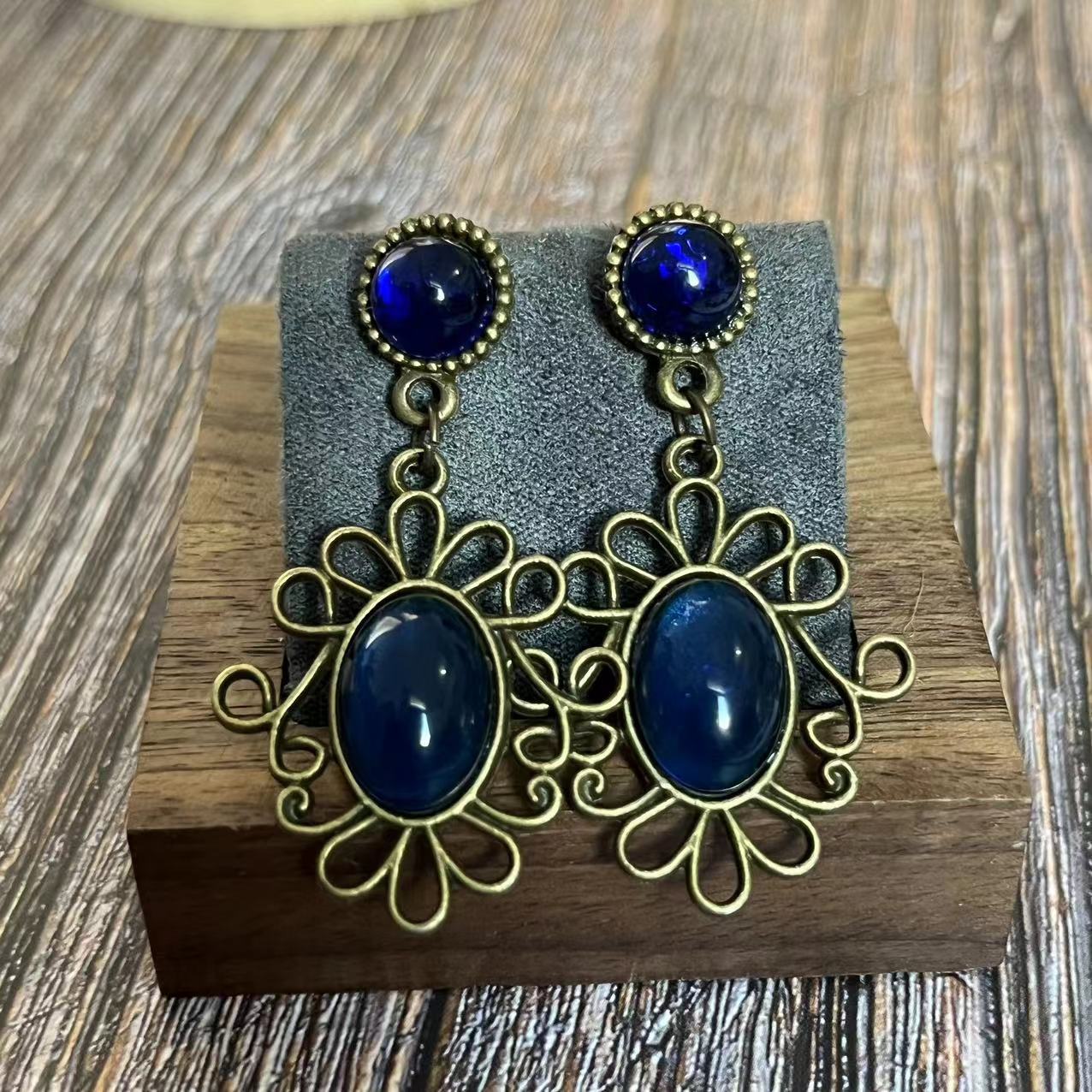 Storico Queen Anne Boleyn Coll - Women Accessories Earrings recensione e prezzo
