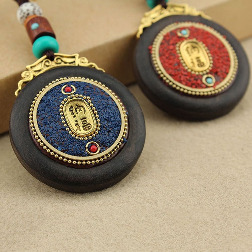 Portachiavi per auto in legno  - Women Accessories Nepal recensione e prezzo